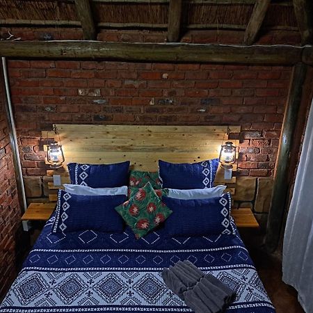 5 Sleeper Bushcamp Chalet Hartbeespoort Luaran gambar